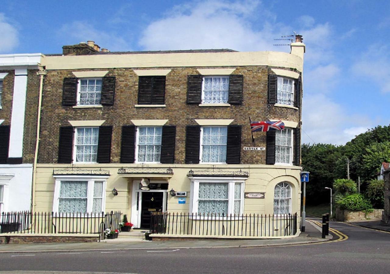 Number One Gasthof Dover